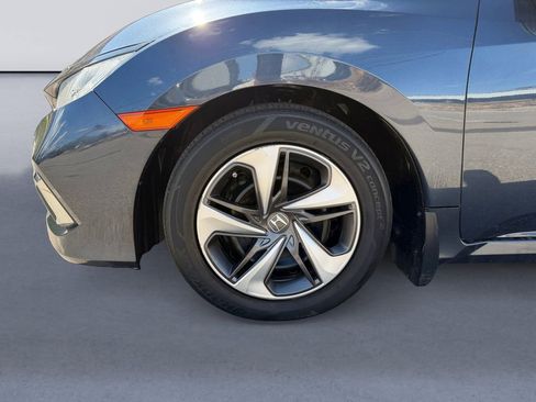 Used 2020 Honda Civic LX image 9