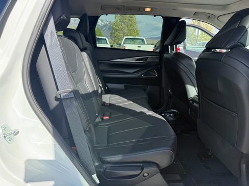 Used 2025 INFINITI QX60 Luxe w/ Vision Package AWD/4WD image 24