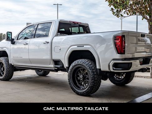 Used 2025 GMC Sierra 2500 Denali Ultimate image 7