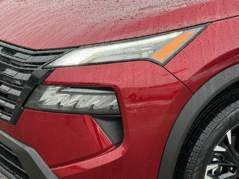 New 2026 Nissan Rogue SV image 9