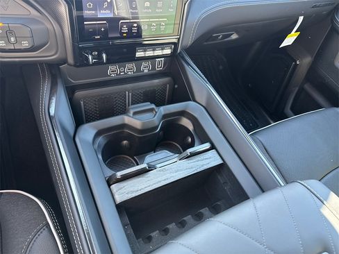 New 2026 RAM 3500 Limited image 19