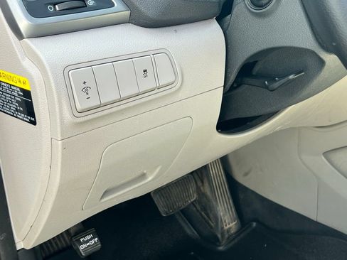 Used 2016 Hyundai Tucson SE w/ Option Group 02 FWD image 24
