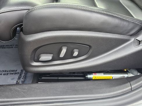 Used 2014 Cadillac XTS Luxury image 29