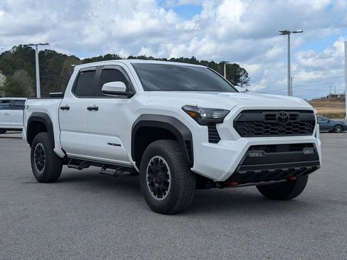 New 2026 Toyota Tacoma TRD Off-Road image 7