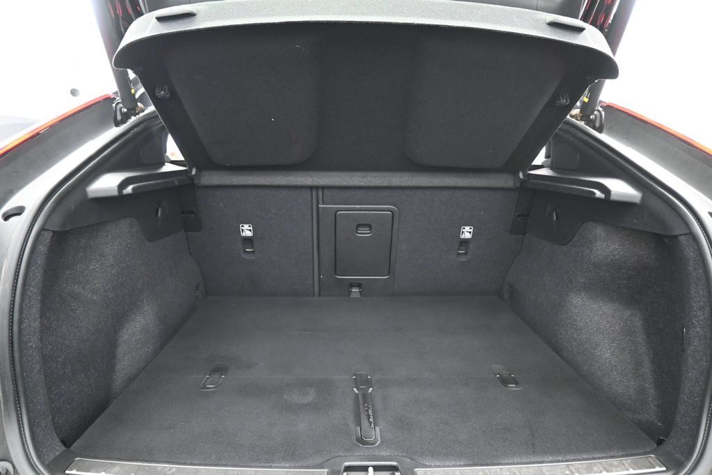 Used 2023 Volvo C40 P8 Recharge Plus AWD/4WD image 25