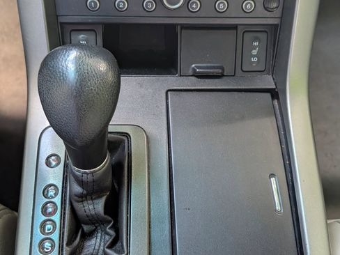 Used 2010 Acura RDX SH-AWD w/ Technology Package image 12