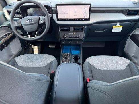 New 2025 Ford Maverick XLT w/ XLT Luxury Package image 6