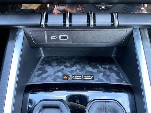 Certified 2023 Chevrolet Colorado LT w/ LT Convenience Package II image 16