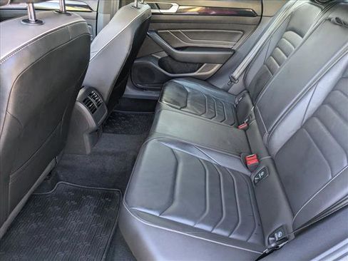 Used 2023 Volkswagen Arteon SEL image 17