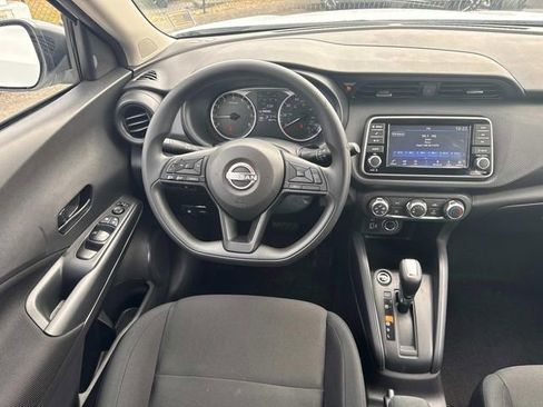 Certified 2025 Nissan Kicks Play S FWD image 17