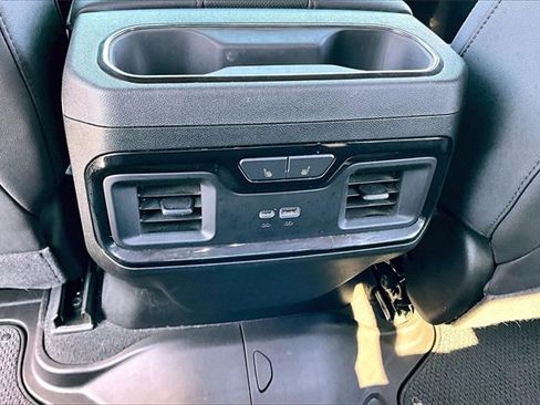 Used 2025 GMC Sierra 3500 AT4 w/ AT4 Premium Plus Package image 11