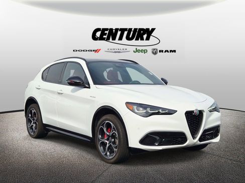Used 2024 Alfa Romeo Stelvio Veloce AWD/4WD image 1