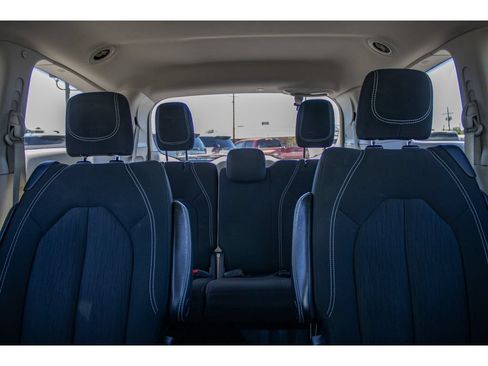 Used 2023 Chrysler Voyager LX FWD image 51