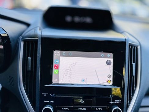 Used 2022 Subaru Impreza Premium image 11