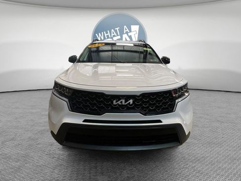 Certified 2022 Kia Sorento S AWD/4WD image 9