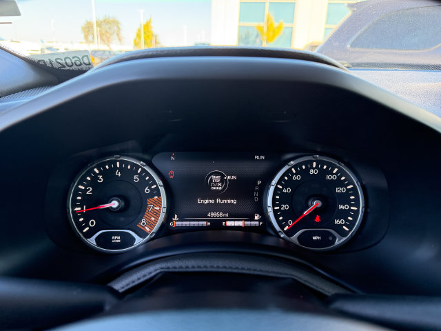 Used 2023 Jeep Renegade Latitude AWD/4WD image 15
