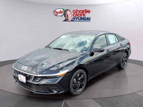 New 2026 Hyundai Elantra Sport FWD image 1