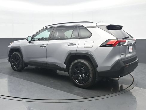Used 2020 Toyota RAV4 LE w/ All Weather Liner Package AWD/4WD image 4