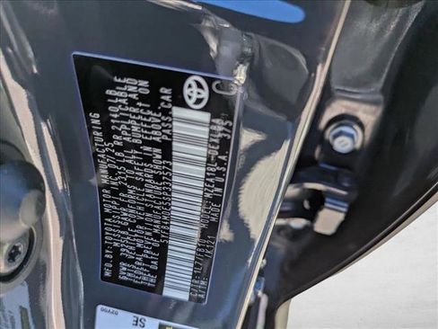 Used 2025 Toyota Corolla LE image 22