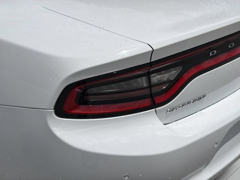Used 2021 Dodge Charger SXT RWD image 7