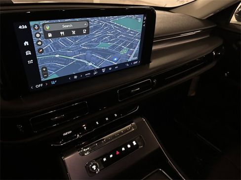 Used 2025 Lincoln Aviator AWD w/ Equipment Group 101A image 29