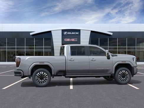 New 2026 GMC Sierra 3500 Denali Ultimate w/ LPO, Black Badging Package image 5
