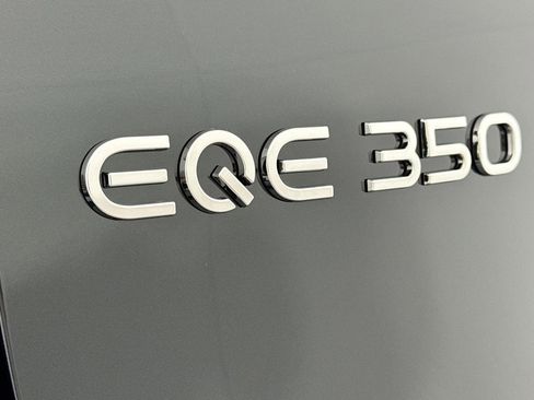 Certified 2023 Mercedes-Benz EQE 350+ 4MATIC SUV w/ Pinnacle Trim Package image 9