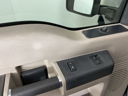 Used 2008 Ford F250 XLT image 11