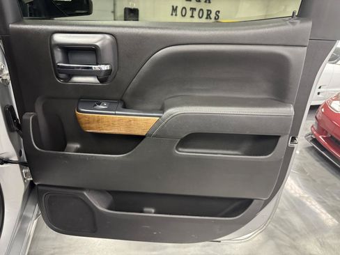 Used 2018 Chevrolet Silverado 1500 LTZ w/ Sport Package AWD/4WD image 30