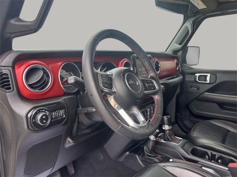 Used 2021 Jeep Gladiator Rubicon image 11