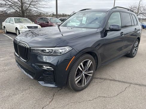Used 2022 BMW X7 xDrive40i w/ M Sport Package image 7