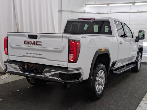 Used 2022 GMC Sierra 2500 SLE w/ SLE Convenience Package image 3