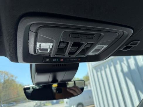 Used 2023 Chevrolet Silverado 1500 High Country w/ High Country Premium Package image 34