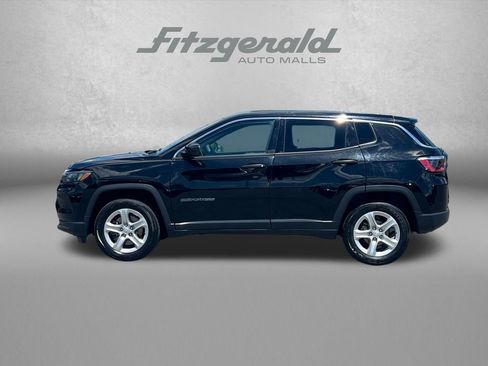 Used 2023 Jeep Compass Sport AWD/4WD image 5