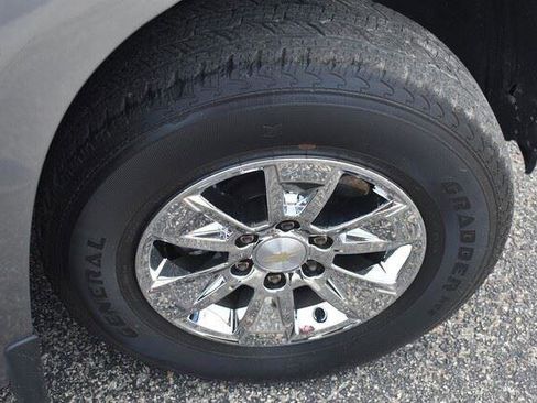 Used 2021 Chevrolet Silverado 1500 LT AWD/4WD image 15