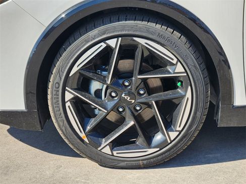 New 2025 Kia K4 GT-Line w/ GT-Line Premium Package image 7