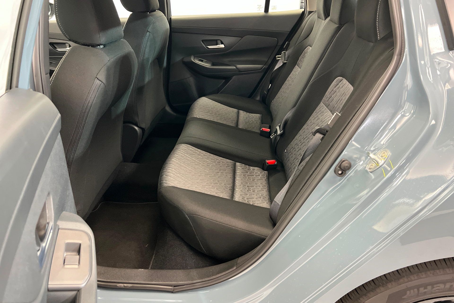 New 2027 Nissan Sentra SV w/ Floor Mat Package FWD image 21