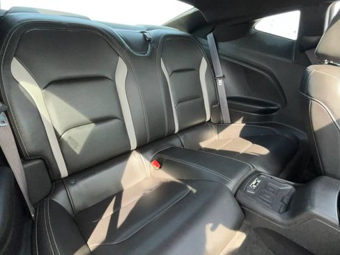 Used 2016 Chevrolet Camaro SS RWD image 11