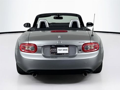 Used 2013 MAZDA MX-5 Miata Grand Touring RWD image 16