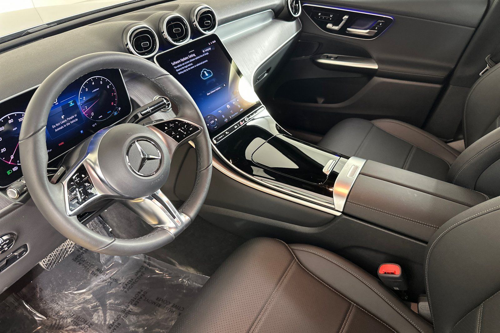 Used 2026 Mercedes-Benz GLC 300 image 9