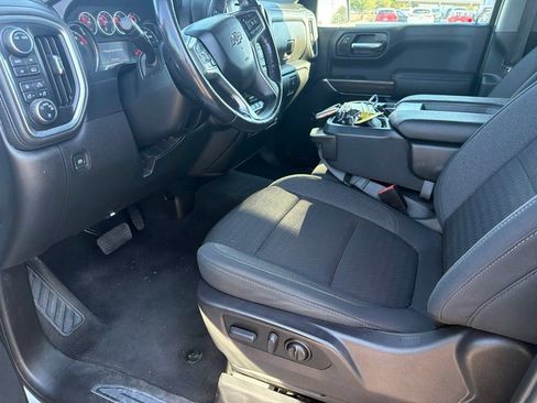Used 2021 Chevrolet Silverado 1500 RST w/ Redline Edition AWD/4WD image 8