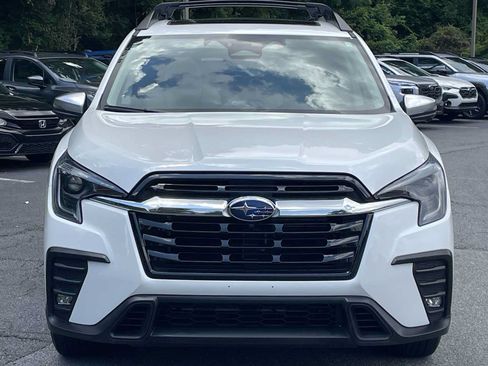 Used 2023 Subaru Ascent Limited w/ Technology Package AWD/4WD image 6