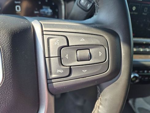 Used 2025 GMC Sierra 1500 SLT RWD image 10