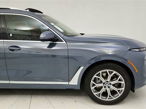 Used 2026 BMW X7 xDrive40i image 7