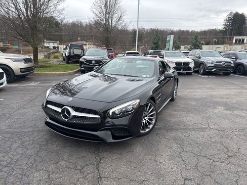 Used 2019 Mercedes-Benz SL 550 image 1