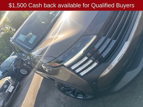 New 2026 Nissan Kicks SR FWD image 36