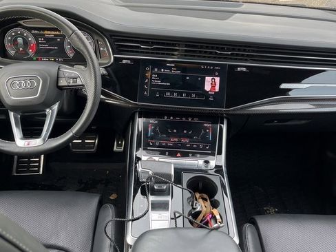 Used 2021 Audi SQ7 Prestige w/ Prestige Package image 4