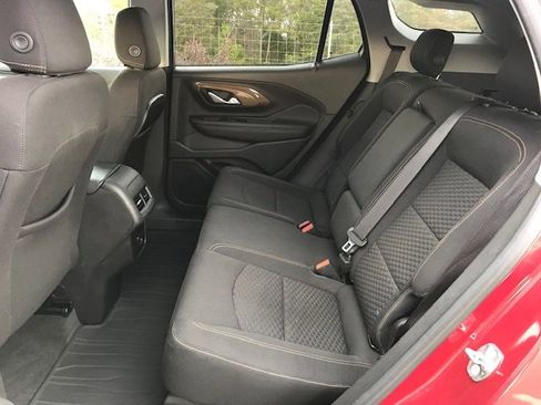 Used 2018 GMC Terrain SLE w/ Driver Convenience Package image 7