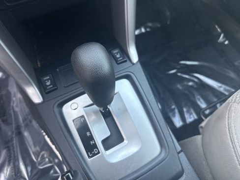 Used 2016 Subaru Forester 2.5i Premium w/ All-Weather Package image 21