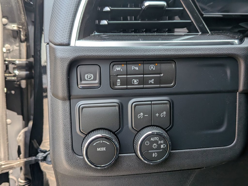 New 2026 Chevrolet Suburban RST w/ Comfort Package RWD image 20